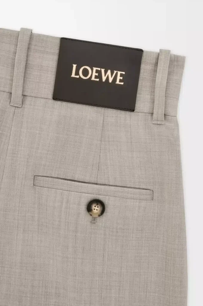Pantalon court cache-cœur en laine beige clair mélangé