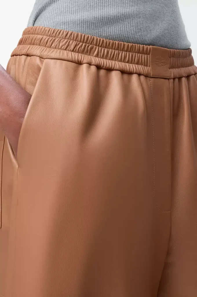 Pantalon court en cuir d&rsquo;agneau nappa et cuir de chèvre suédé Toffee