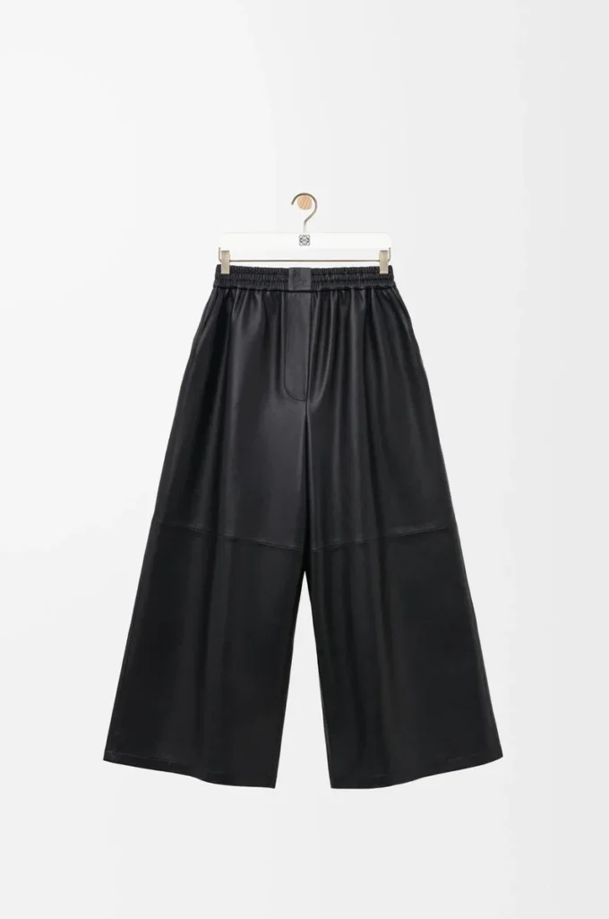 Pantalon court en cuir d&rsquo;agneau nappa Noir