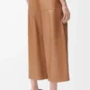 Pantalon court en cuir d&rsquo;agneau nappa Toffee