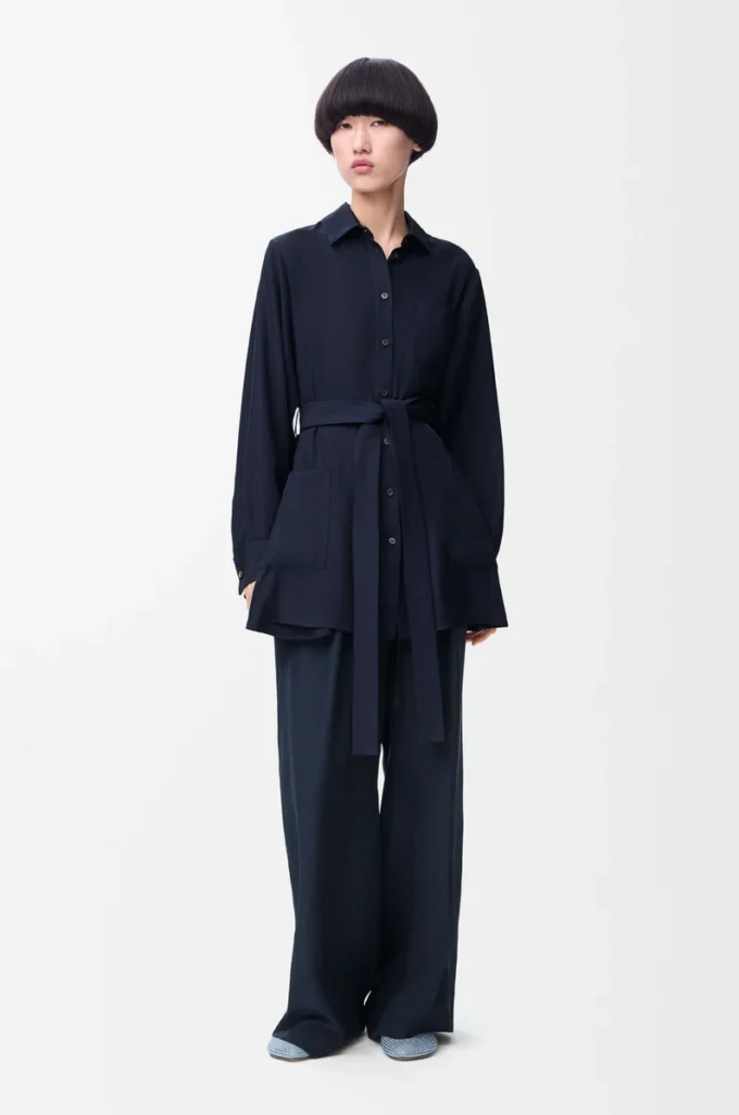 Pantalon de pyjama en soie bleu marine