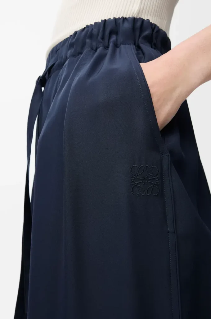 Pantalon de pyjama en soie bleu marine