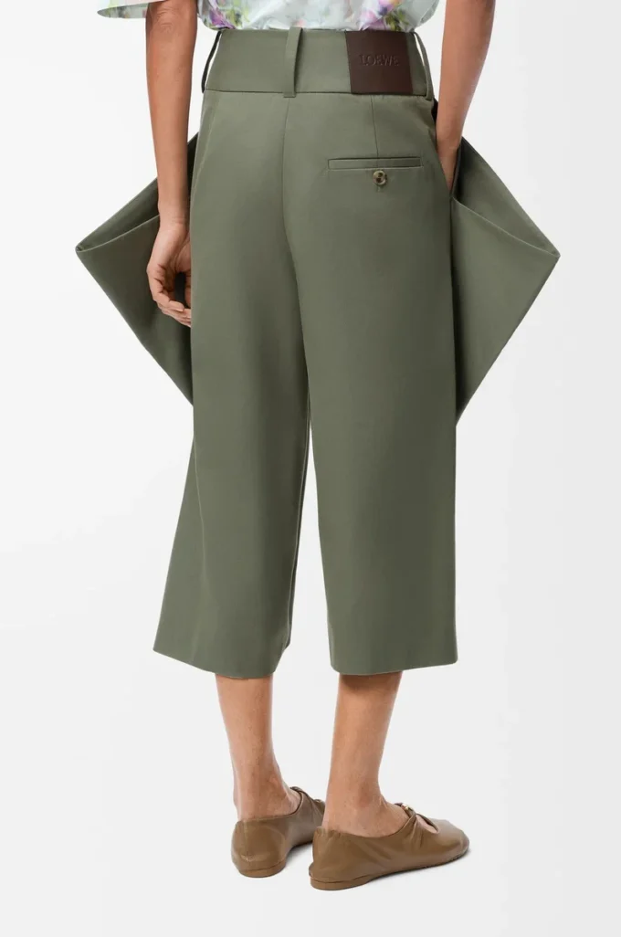 Pantalon en coton vert kaki