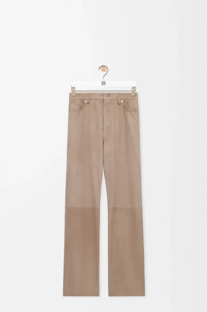Pantalon en cuir de chèvre suédé beige foncé