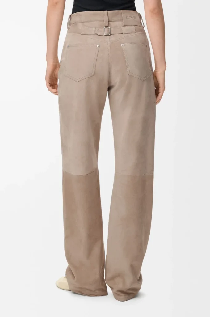 Pantalon en cuir de chèvre suédé beige foncé