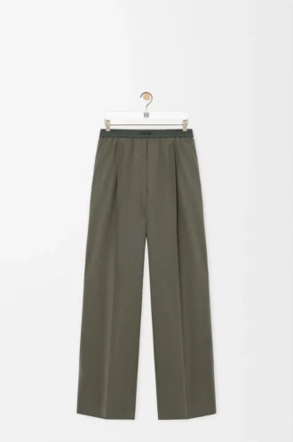 Pantalon en laine vert kaki