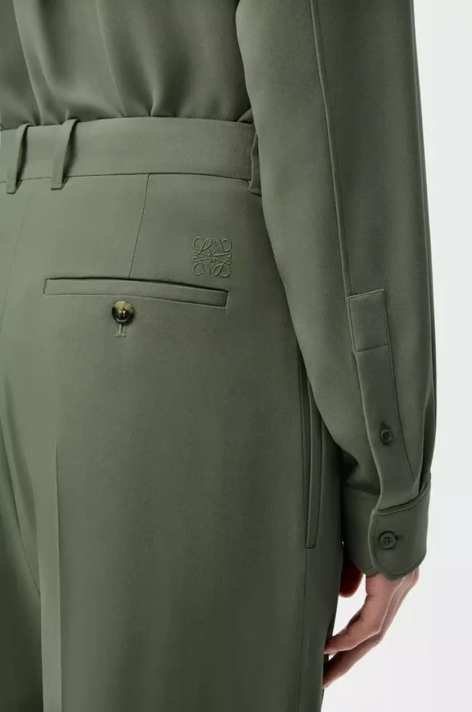 Pantalon en viscose mélangée vert kaki