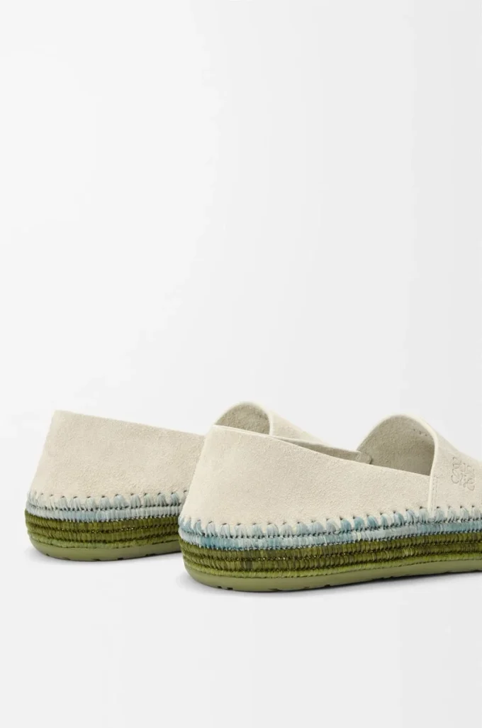 Pantoufles Rio en daim et raphia Gris clair