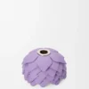 Petit charm fleur en cuir de veau mauve