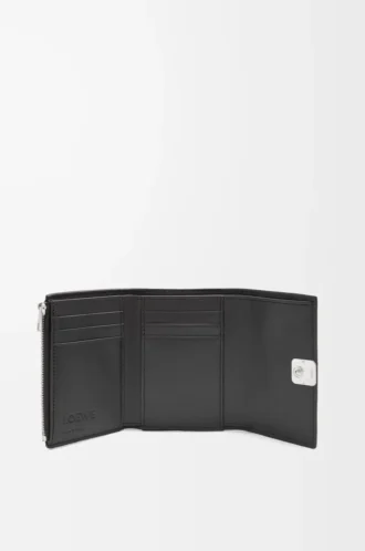 Petit portefeuille vertical Anagram en cuir de veau grainé Black