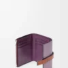 Petit portefeuille vertical en cuir de veau grainé souple Dirty Mauve/Squirrel Petit portefeuille vertical en cuir de veau grainé souple Dirty Mauve/Squirrel