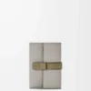 Petit portefeuille vertical en cuir de veau grainé souple Shell Grey/Eucalyptus