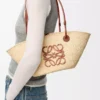 Petit sac Anagram Basket en palmier iraca et cuir de veau Naturel/Tan