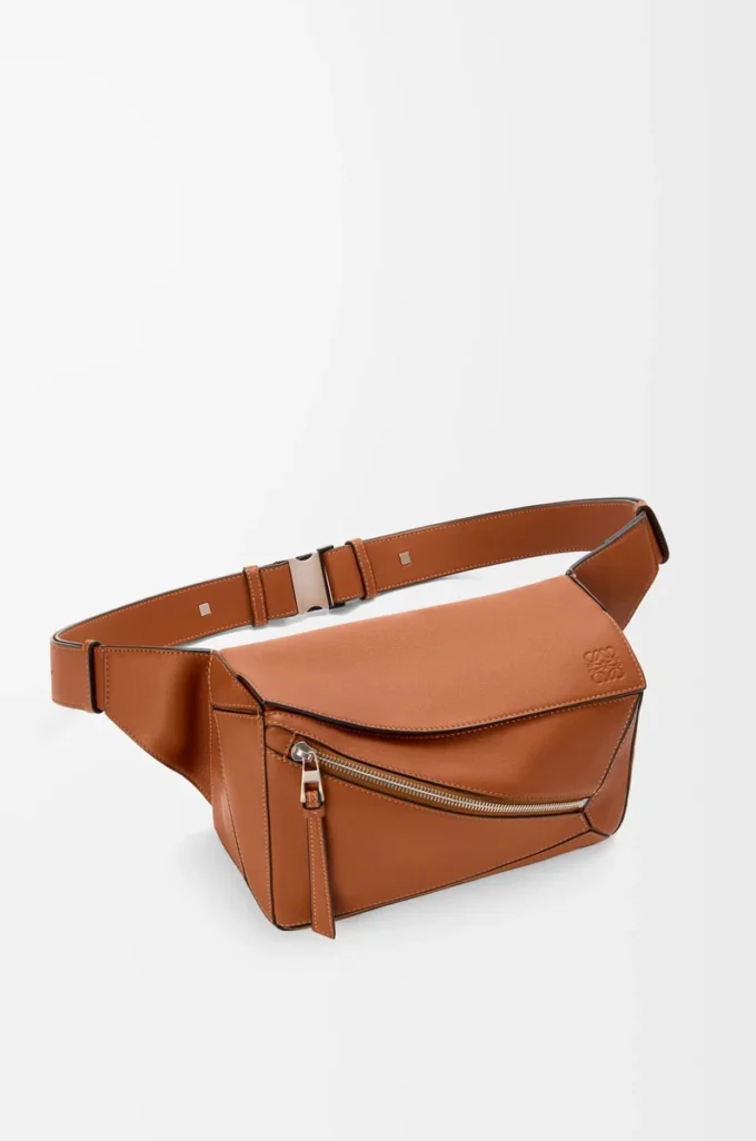 Petit sac banane Puzzle en cuir de veau classique Tan