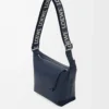 Petit sac à bandoulière Cubi en cuir de veau lisse et souple et jacquard Deep Navy