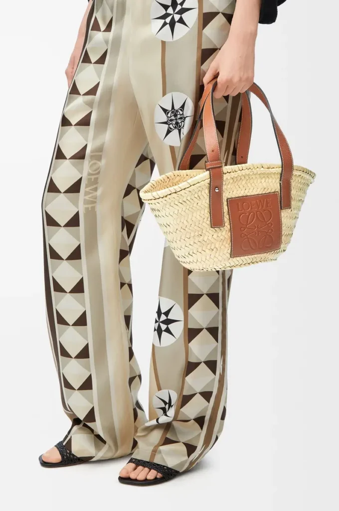 Petit sac Basket en feuilles de palmier et cuir de veau Naturel/Tan Petit sac Basket en feuilles de palmier et cuir de veau Naturel/Tan