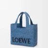 Petit sac fourre-tout LOEWE Font en raphia bleu clair