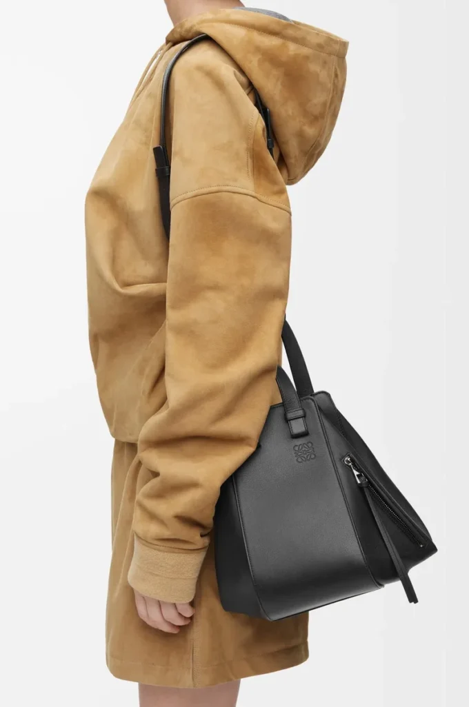 Petit sac Hammock en cuir de veau classique Noir