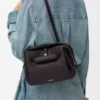 Petit sac Madrid en cuir de veau grainé souple Dark Ebony