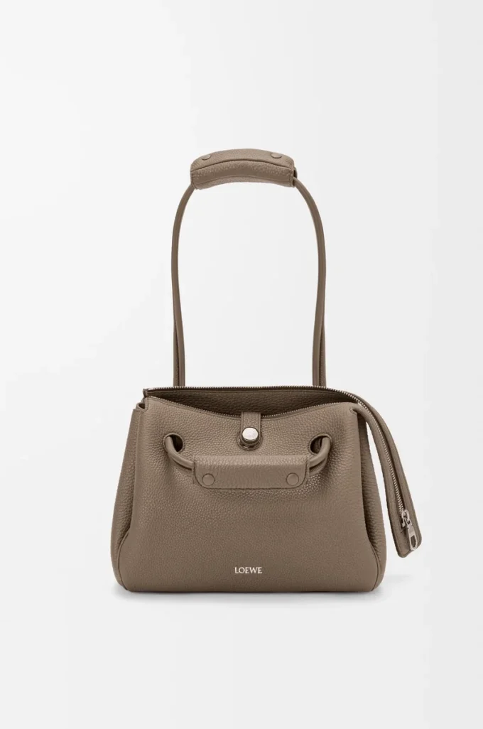 Petit sac Madrid en cuir de veau grainé souple Taupe