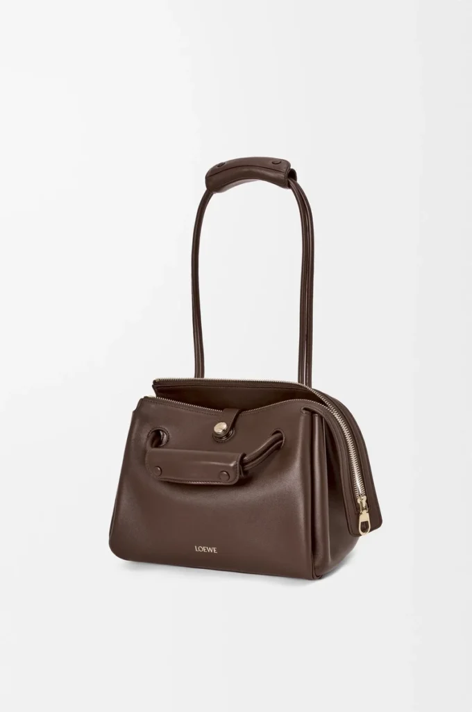 Petit sac Madrid en cuir de veau souple marron foncé