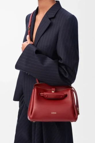 Petit sac Madrid en cuir de veau souple rouge brûlé