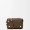 Petit sac messager Pebble en cuir de veau grainé souple Tundra