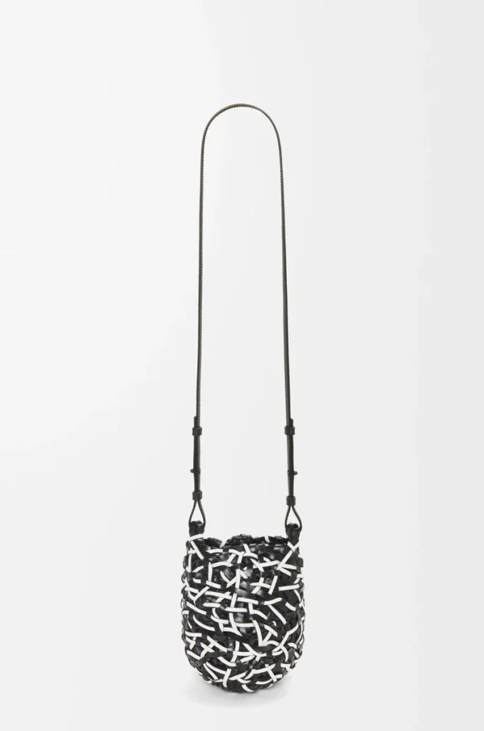 Petit sac Nest Basket en cuir de veau Noir/Blanc