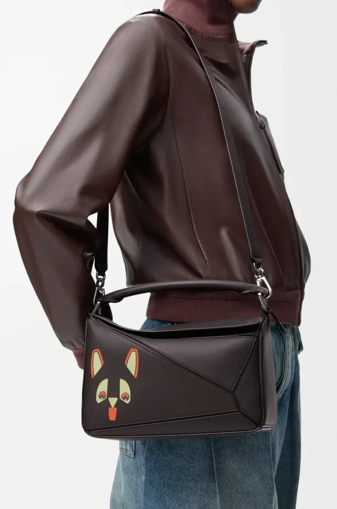 Petit sac Puzzle Futurist Cat en cuir de veau classique taupe foncé