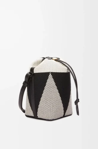 Petit sac seau Treasure Bako en jacquard de toile et cuir de veau Naturel/Noir