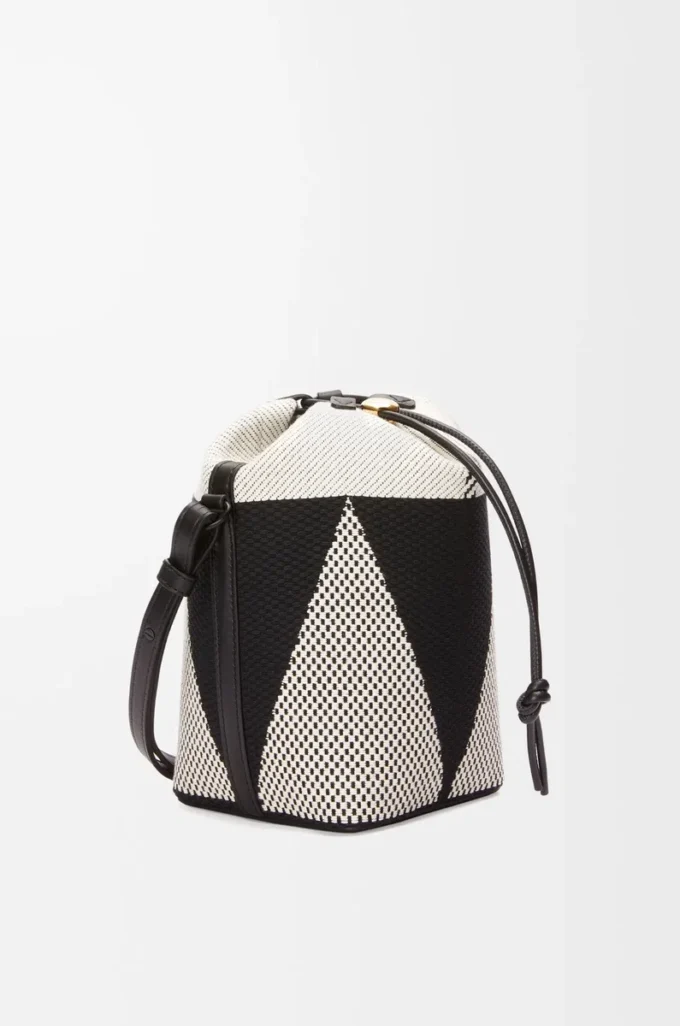 Petit sac seau Treasure Bako en jacquard de toile et cuir de veau Naturel/Noir