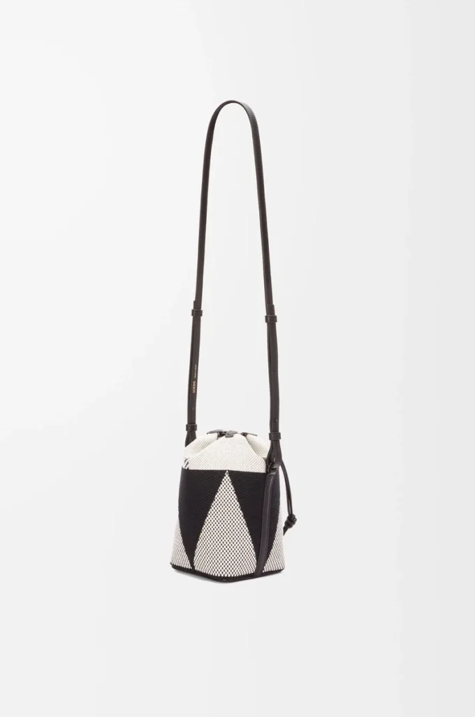 Petit sac seau Treasure Bako en jacquard de toile et cuir de veau Naturel/Noir