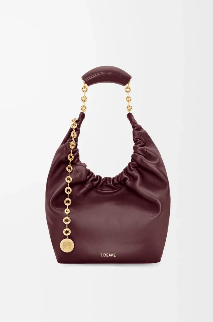 Petit sac Squeeze en cuir d&rsquo;agneau nappa souple Dark Burgundy