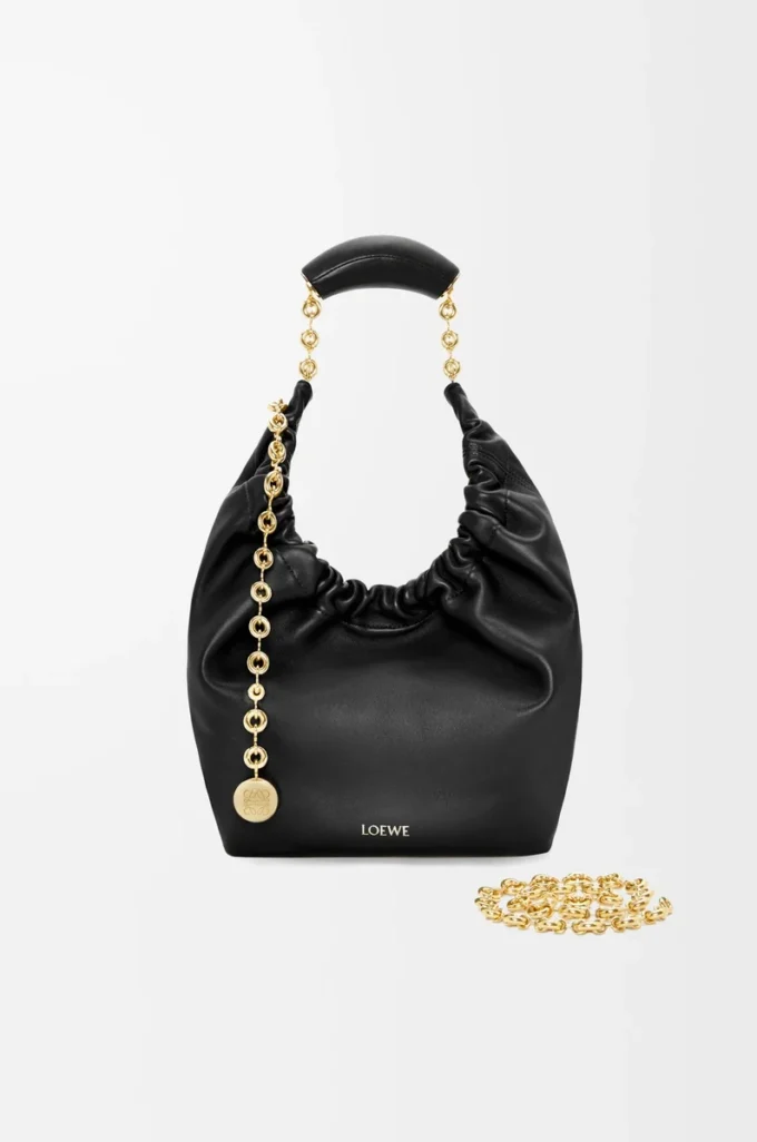 Petit sac Squeeze en cuir d&rsquo;agneau nappa souple noir