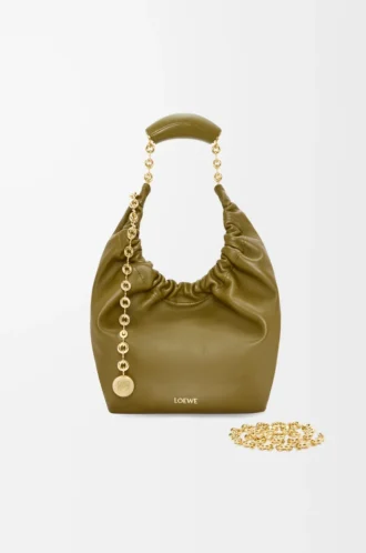Petit sac Squeeze en cuir d’agneau nappa souple Olive Petit sac Squeeze en cuir d’agneau nappa souple Olive