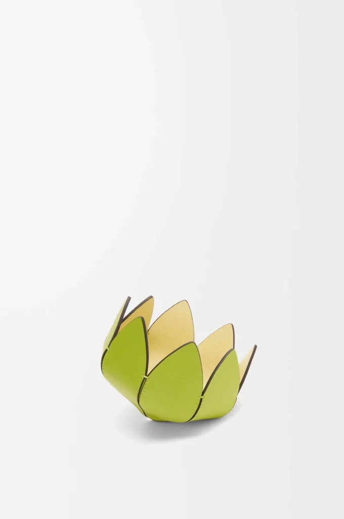 Petit vide-poche en cuir de veau souple vert prairie Petit vide-poche en cuir de veau souple vert prairie