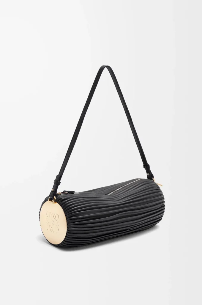 Pochette bracelet en nappa plissé noir