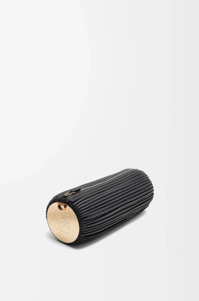 Pochette bracelet en nappa plissé noir