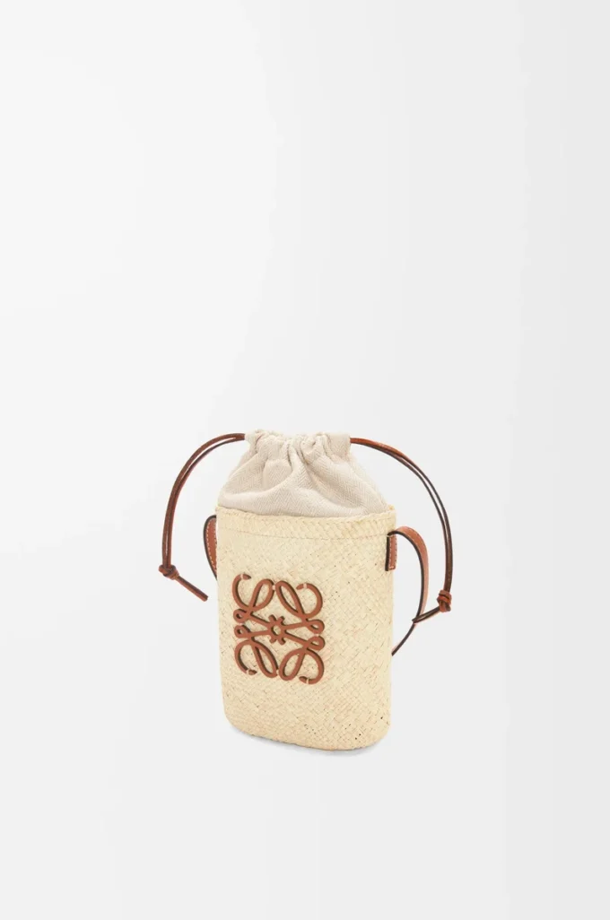 Pochette carrée en palmier iraca et cuir de veau naturel/tan