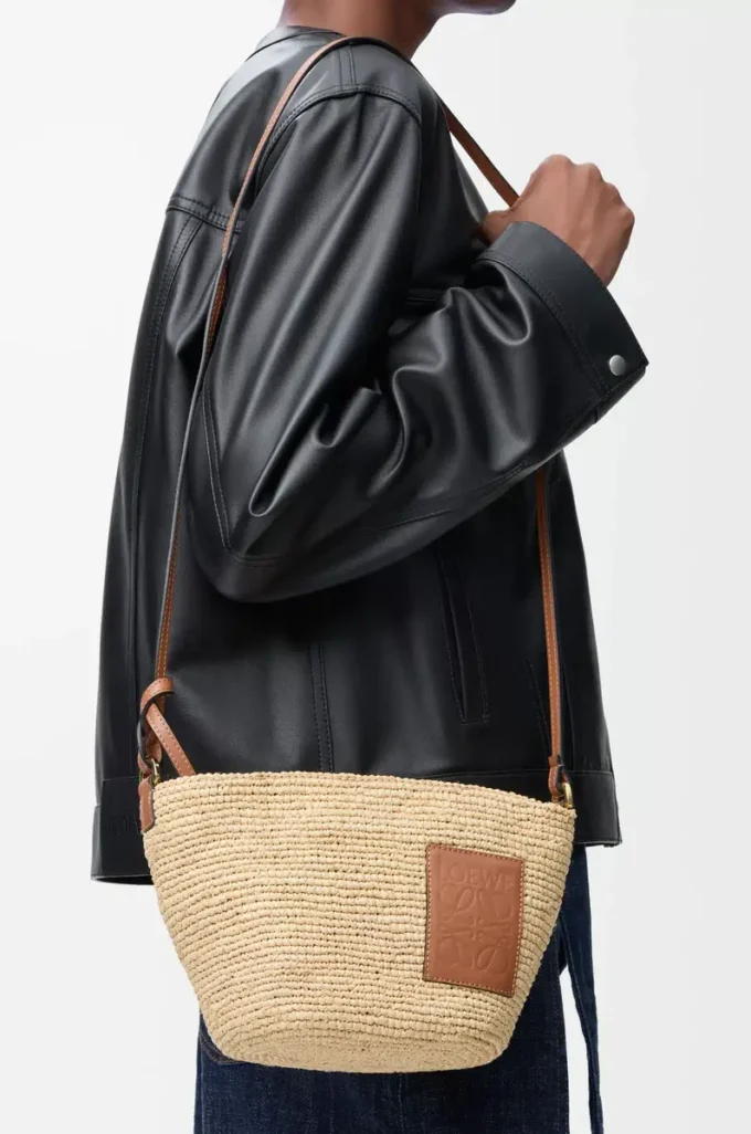 Pochette fendue en raphia et cuir de veau Naturel/Tan