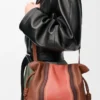 Pochette Flamenco Landscape moyenne en cuir de veau nappa Pecan/Parrot Pink
