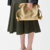 Pochette Flamenco moyenne en cuir d&rsquo;agneau laminé Gold