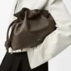 Pochette Flamenco moyenne en cuir de veau nappa Chocolate