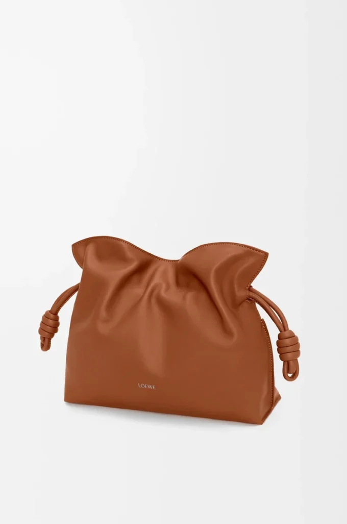 Pochette Flamenco moyenne en cuir de veau nappa Écureuil