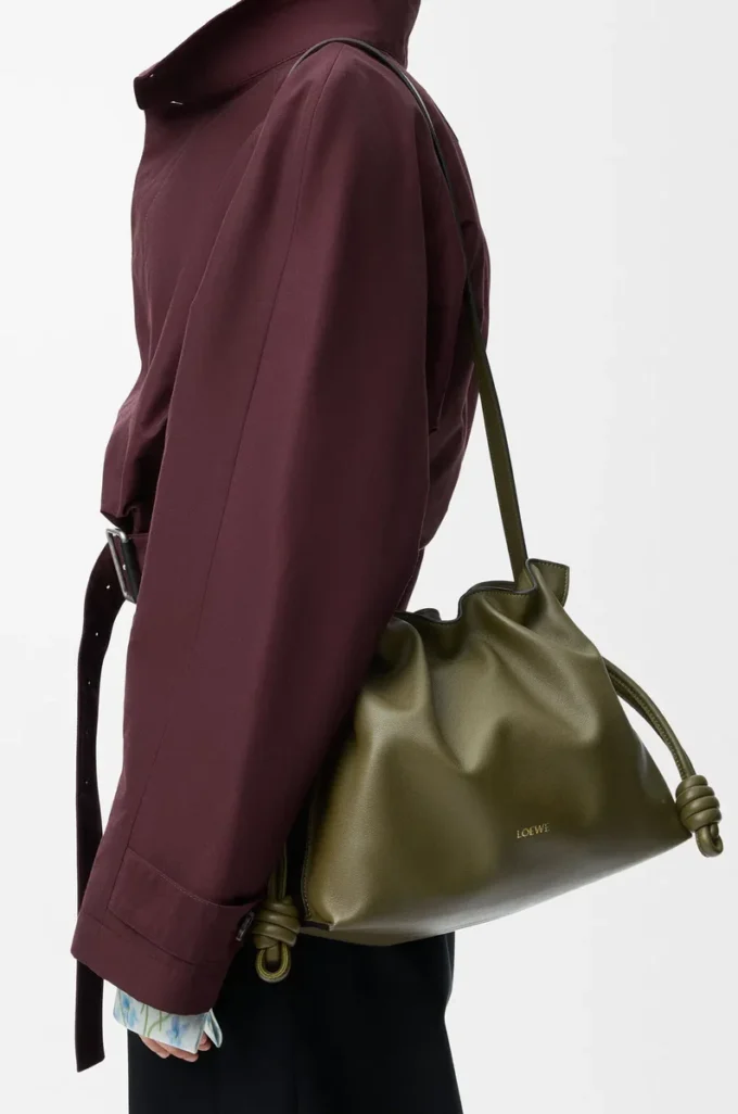 Pochette Flamenco moyenne en cuir de veau nappa Dark Khaki