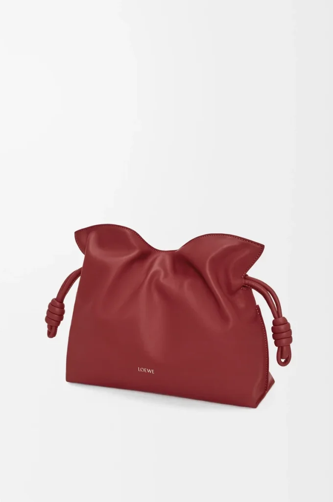 Pochette Flamenco moyenne en cuir de veau nappa rouge brûlé