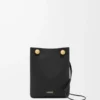 Pochette Pebble en cuir de veau lisse noir Pochette Pebble en cuir de veau lisse noir