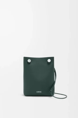 Pochette Pebble en cuir de veau lisse Sherwood