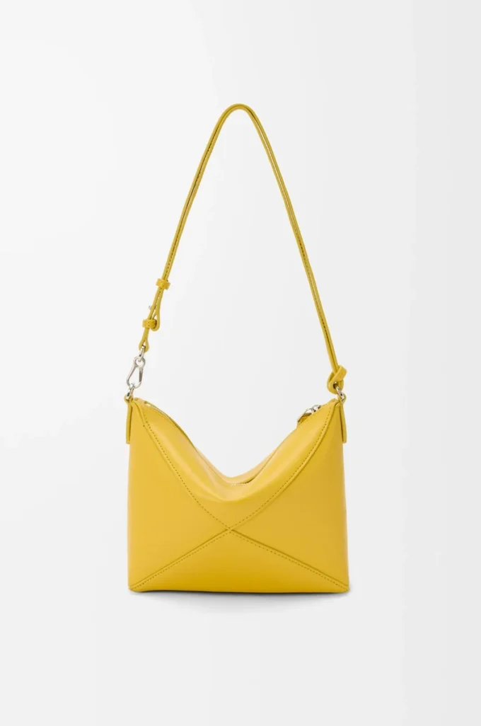 Pochette Puzzle Fold en cuir de veau nappa brillant Dandelion