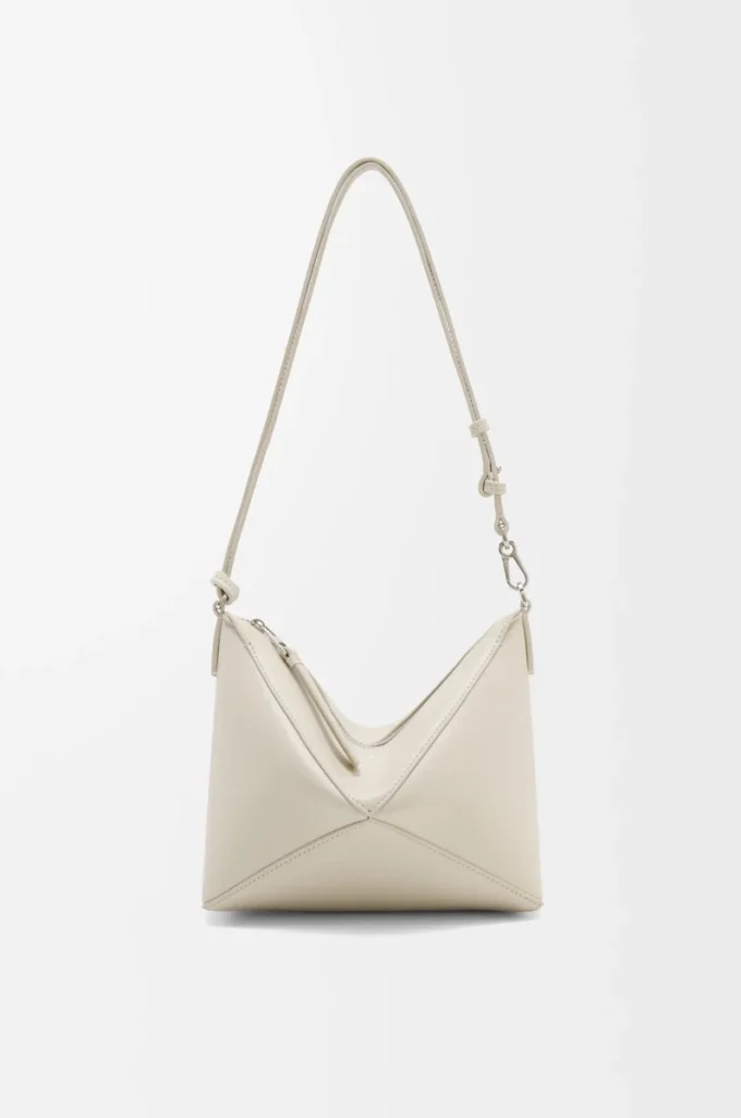 Pochette Puzzle Fold en cuir de veau nappa brillant Sea Salt